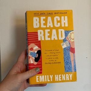 Beach Read by Emily Henry
